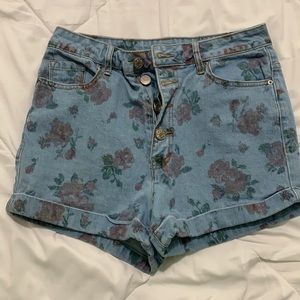 High waisted printed shorts